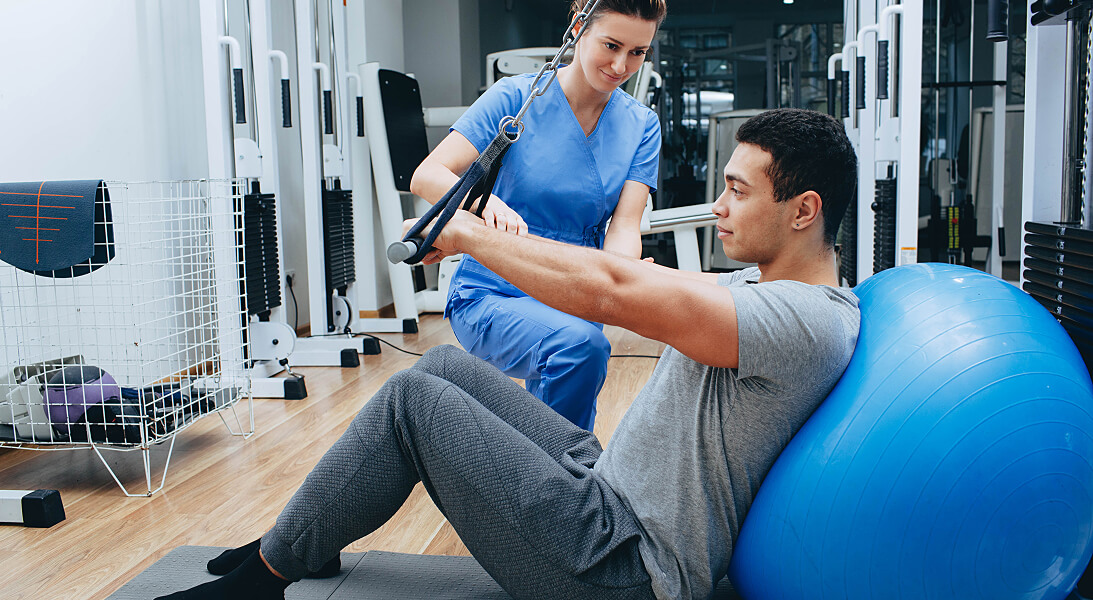 physio patient assisted strength training
